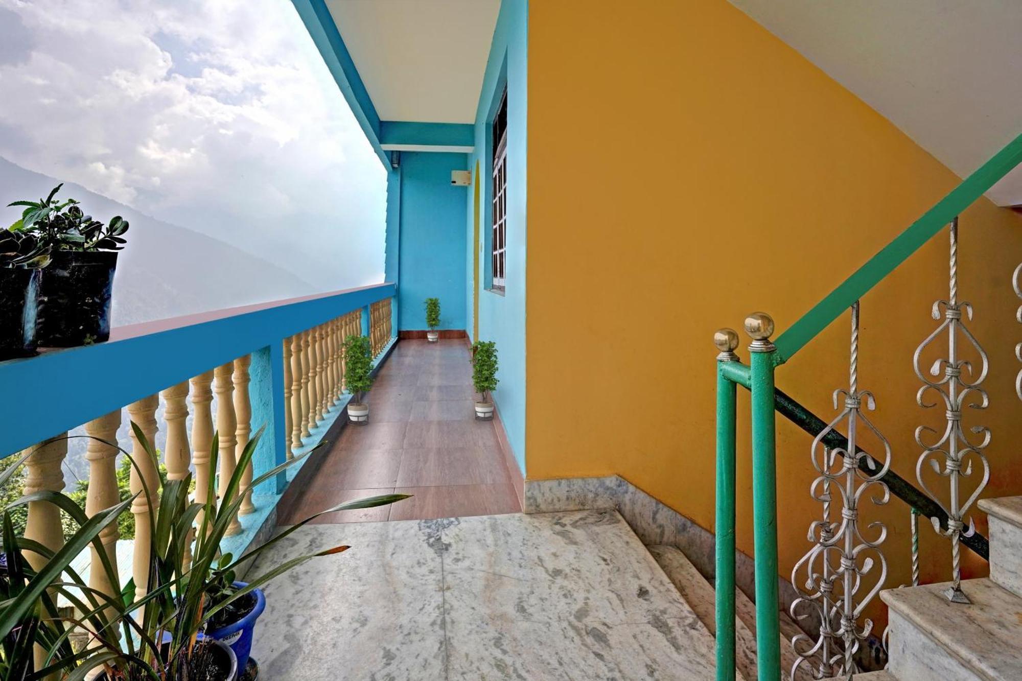 Capital O Basera Resort Padamchen المظهر الخارجي الصورة