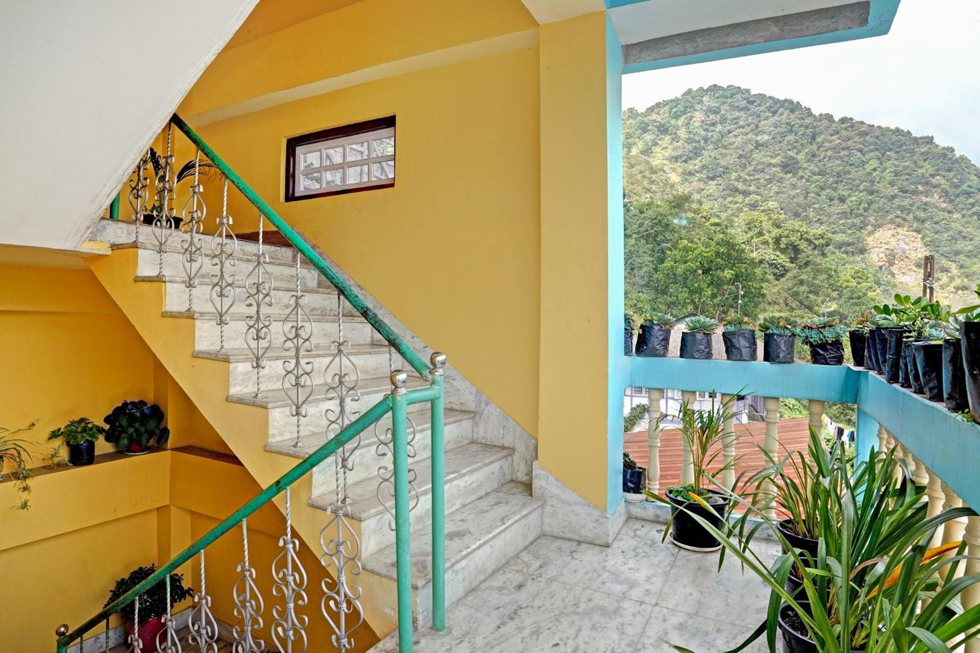 Capital O Basera Resort Padamchen المظهر الخارجي الصورة
